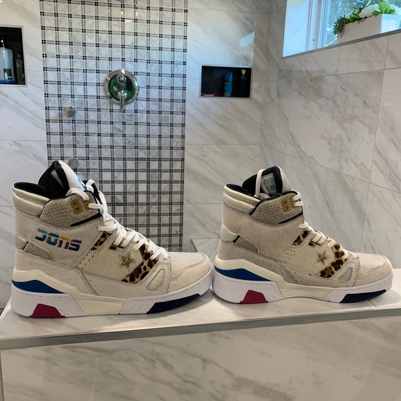 Converse - Picture 5 of 5